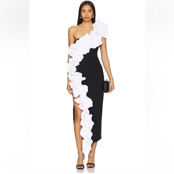 NBD Dresses & Skirts - NBD The Sapphira Midi Dress Black & White
Ruffle Dress gown maxi Revolve XS